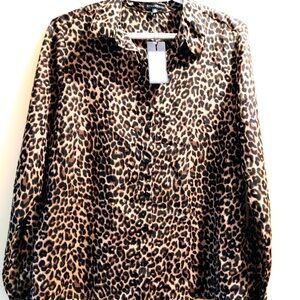 🍂Dynamite Sheer Chiffon Leopard Print Longsleeve Button Down Blouse, M